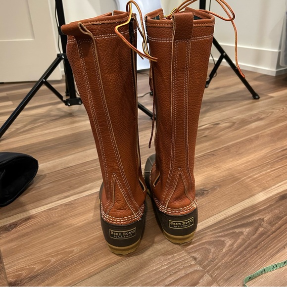 LL Bean women’s tall lined zip up brand boots size 10 winter snow waterproof - Picture 3 of 8